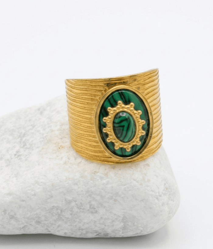 Medallón Aztec | Oro con piedra Turquesa
