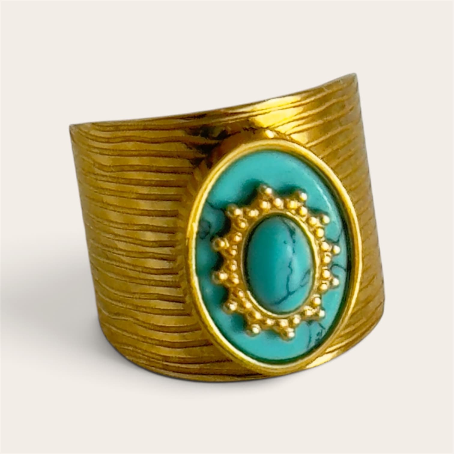Medallón Aztec | Oro con piedra Turquesa